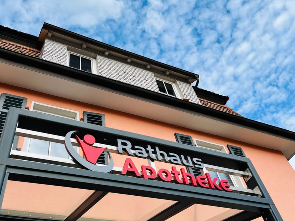 Rathaus-Apotheke Bad Brückenau Bild 14